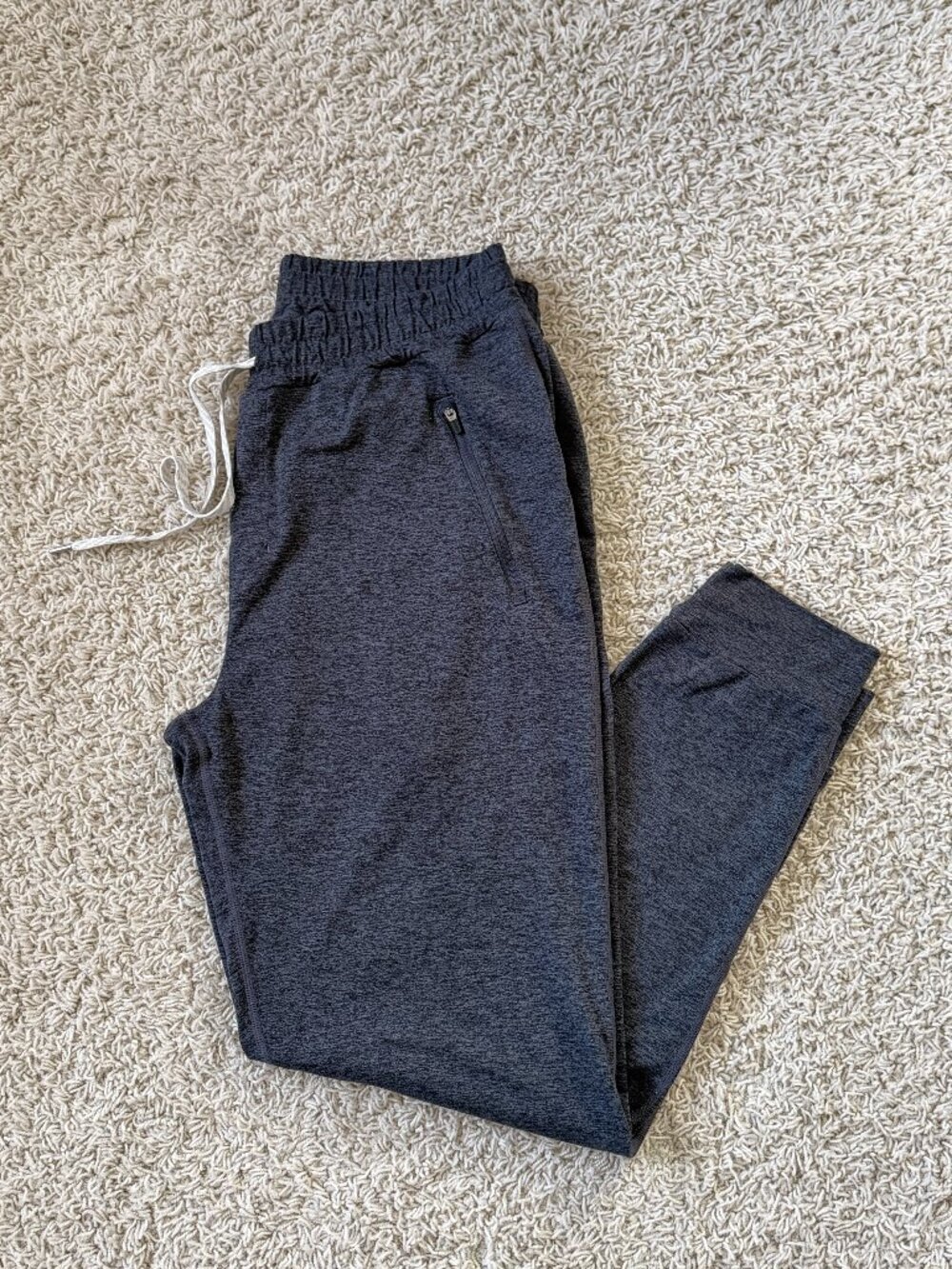 Vuori Men's Ponto Performance Jogger Dark Gray Size L